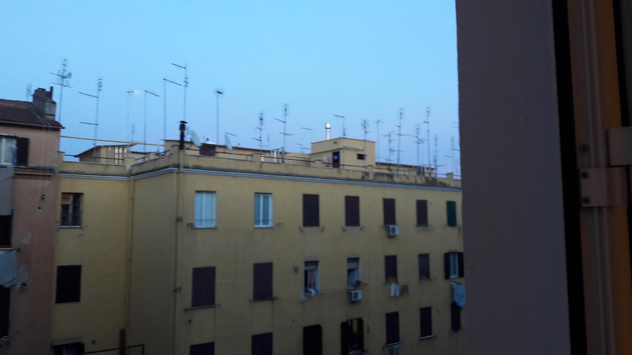 Casa Fanti 57 Vandrarhem Rom Exteriör bild