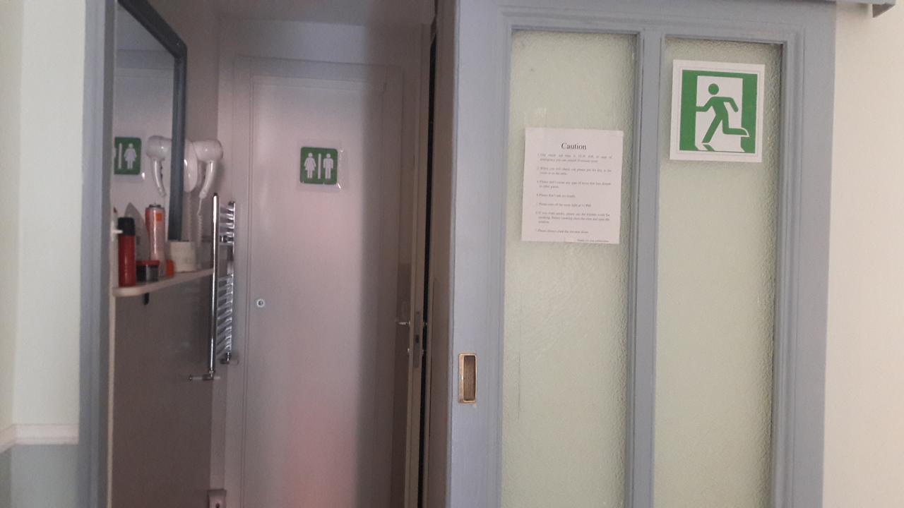 Casa Fanti 57 Vandrarhem Rom Exteriör bild